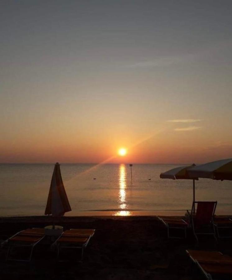 Residence Anchisemare Alba Adriatica Dış mekan fotoğraf