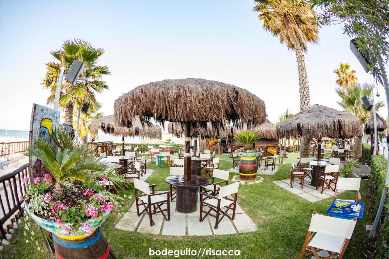 Residence Anchisemare Alba Adriatica Dış mekan fotoğraf