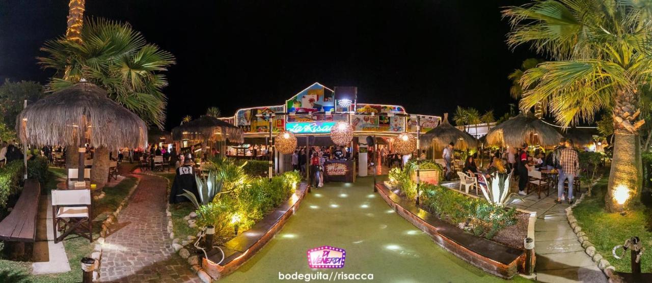Residence Anchisemare Alba Adriatica Dış mekan fotoğraf