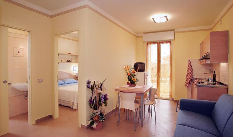 Residence Anchisemare Alba Adriatica Dış mekan fotoğraf