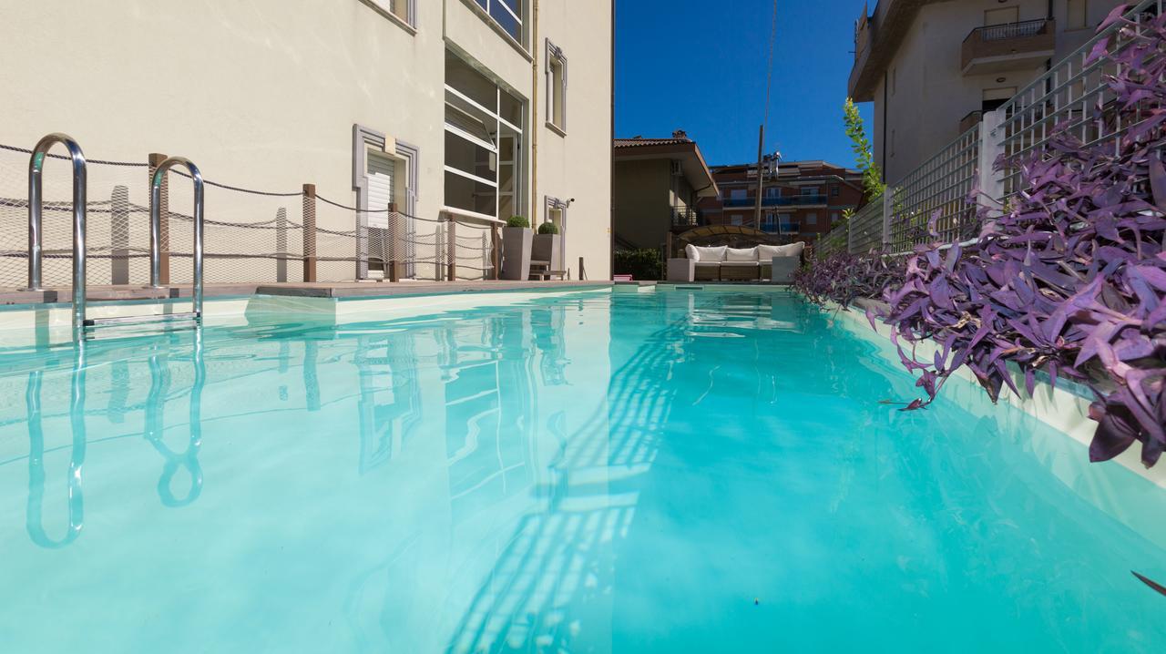 Residence Anchisemare Alba Adriatica Dış mekan fotoğraf