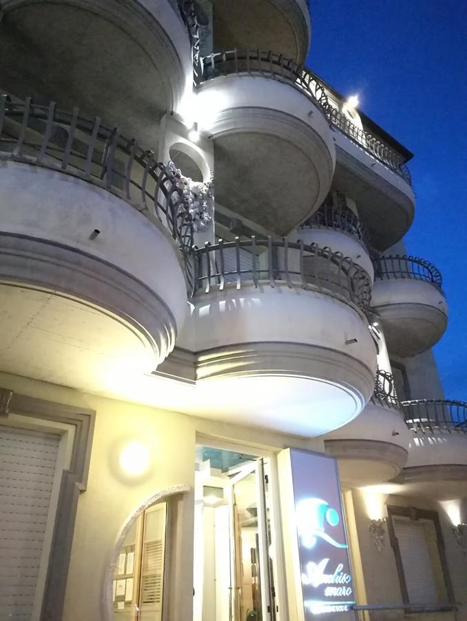 Residence Anchisemare Alba Adriatica Dış mekan fotoğraf